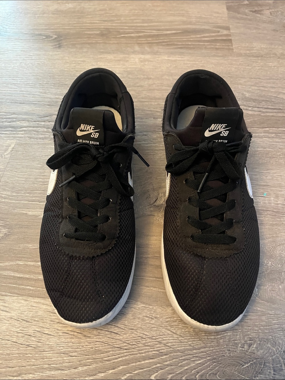 Nike Men’s SB Sneakers